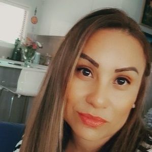 Meet your Posher, Karla